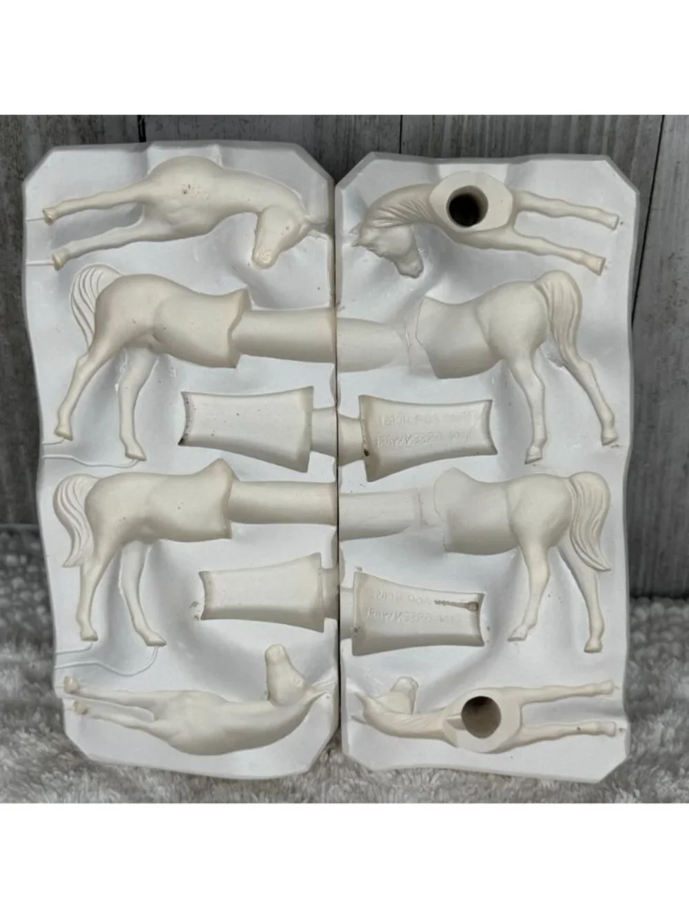 Vintage 1977 Duncan Enterprises Ceramic Slip Casting Mold DM-189B SMALL HORSES
